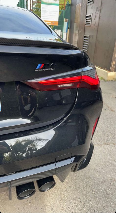 Black BMW M4 luxury sports money drugs bici Bmw Snapchat Stories, Bmw Snapchat, Fake Car Snap, Bmw Snap, Car Snaps, Bmw Hybrid, M4 Bmw, Fake Gifts, Rich Cars