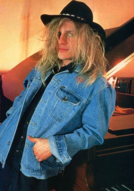 C.C. DeVille. Cc Deville, Poison Rock Band, Poison Band, Bret Michaels Poison, 80s Glam Rock, Glam Rock Bands, 80s Glam, 80s Hair Bands, Bret Michaels