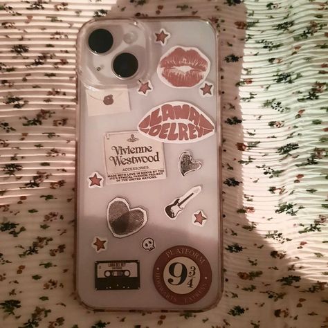 How To Style Clear Phone Case, Lana Del Rey Phone Case, Clear Phone Case Design, Diy Phone Case Design, Creative Iphone Case, Retro Phone Case, Personalised Gifts Diy, Phone Case Purple, Girly Phone Cases