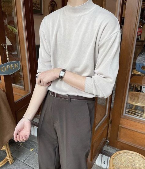 Handsome Outfits For Men, Vintage Male Fashion, Male Casual Outfits, Casual Male Outfits, Korean Street Fashion Men, Mens Casual Dress Outfits, Cool Outfits For Men, Stylish Mens Outfits, Men Fashion Casual Outfits