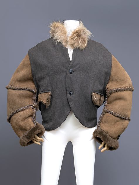 japanesefashionarchive: “Christopher Nemeth handsewn shearling jacket, 1980s or 1990s. ” Christopher Nemeth, Japanese Fashion Trends, Fashion Courses, Fashion Archive, Yves Salomon, Tokyo Street Style, Exposed Seams, Leather Sleeves, Tokyo Fashion