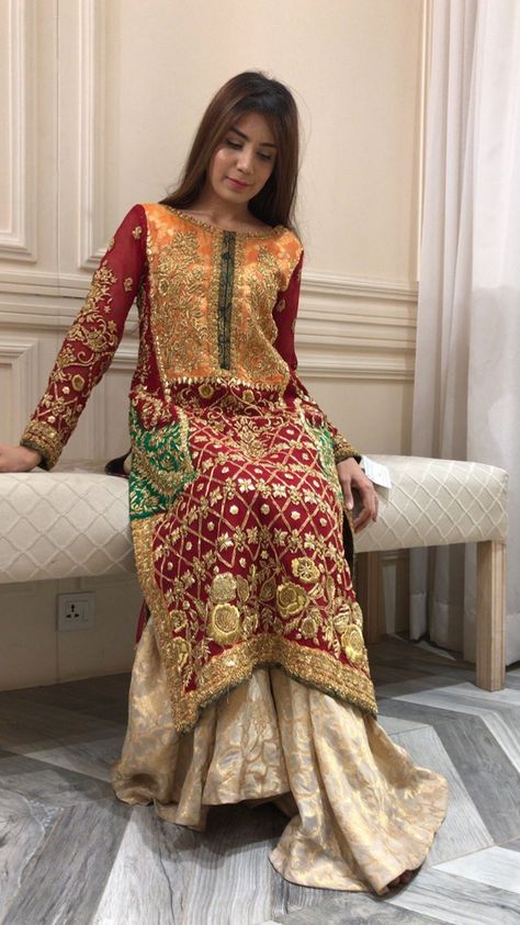 Haris Shakeel, Simple Mehndi Dresses, Asian Wedding Dress Pakistani, Mehndi Dresses, Shadi Dresses, Pakistani Formal Dresses, Desi Wedding Dresses, Heavy Dresses, Pakistani Wedding Outfits