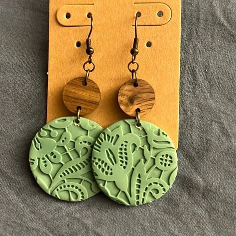 CLK Handmade | Jewelry | Handmade Earrings Polymer Clay | Poshmark Faux Ceramic Polymer Clay, Spring Polymer Clay Ideas, Earthy Clay Earrings, Plant Polymer Clay Earrings, Hand Painted Clay Earrings, Poly Clay Earrings, Polymer Clay Crafts Diy, Clay Earrings Ideas, Clay Earrings Christmas