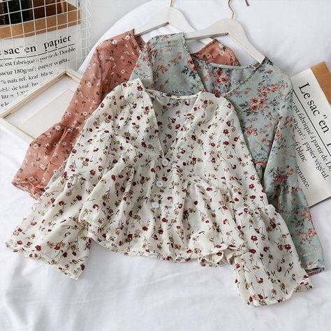 Very nice thank you handsome. Blus Sifon, Floral Print Chiffon Blouse, Long Sleeve Chiffon Shirt, Soft Girl Clothes, Chiffon Shirt Blouse, Egirl Clothes, Floral Chiffon Blouse, Chiffon Blouses, Chiffon Floral