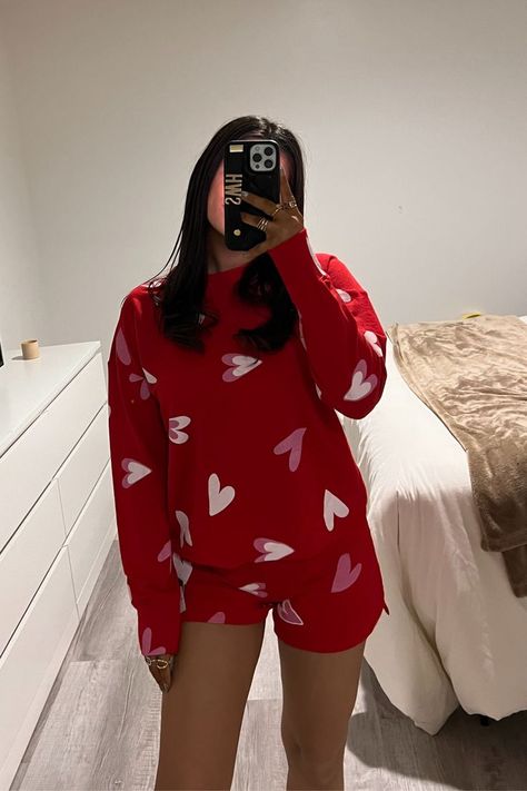 Vday Aesthetic, Valentines Day Home Decor, Vday Decor, Vday Outfit, Target Style, Valentines Outfits, Valentine's Day Outfit, Wearing Clothes, Athletic Wear