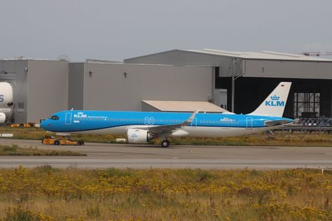 first #A321neo for  #KLM PH-AXA Royal Dutch Airlines
MSN11895 A321 Neo, Klm Royal Dutch Airlines, Airlines, Quick Saves