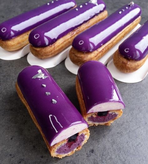 Choux Cream Puff, Sweet Ideas, Cake Business, Pastry Desserts, Blueberry Cheesecake, Glaze Recipe, Sweet Delights, Yes Or No, Eclairs