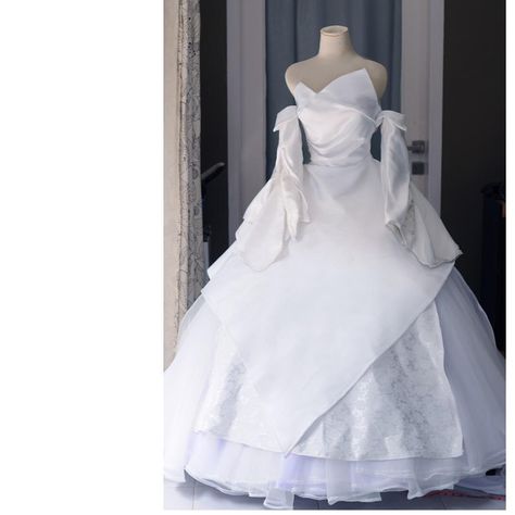 cosplay enthusiast on Instagram: “Progress 2: Lunafreya Wedding Dress . . I don’t play FFXV so I don’t know what is Lunafreya capable of. I saw her summoning Leviathan in…” Lunafreya Wedding Dress, Final Fantasy Wedding Dress, Final Fantasy Wedding, Fantasy Wedding Dress, Dont Play, Cosplay Reference, Wedding Aesthetics, Apple A Day, Apple A