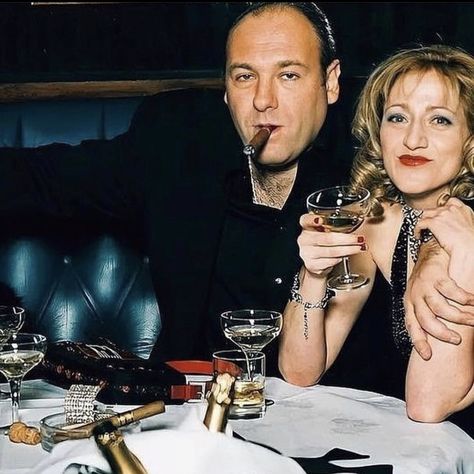 Sopranos Bachelorette, Mob Husband Aesthetic, Tony Soprano And Carmela, Tony Soprano And Carmela Costume, The Sopranos Carmela, Carmela And Tony Soprano Costume, Mob Wife Aesthetic Wallpaper, Tony And Carmella Soprano, Carmela Soprano Aesthetic