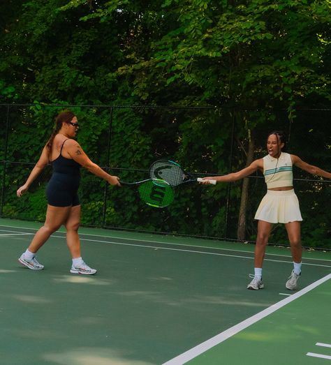 Throwback to a week ago when we had a dream day. Looking forward to our next Cuchara Tennis Club Event w Lululemon!! *tag your friends 🫶🏽 Tennis Friends, Tennis Photoshoot, Tennis Event, Boozy Brunch, Playing Tennis, Clubbing Aesthetic, Dream Day, Tennis Club, Tennis Clubs