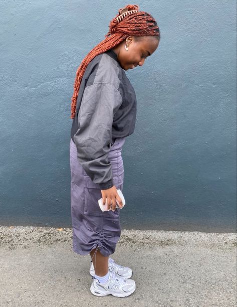 cargo skirt windbreaker new balance autumn outfits fall outfits autumn fashion Windbreaker Outfit, Autumn Outfits, Cargo Skirt, Outfits Fall, New Balance, Fall Outfits, Autumn Fashion, Skirt, Outfit Inspo