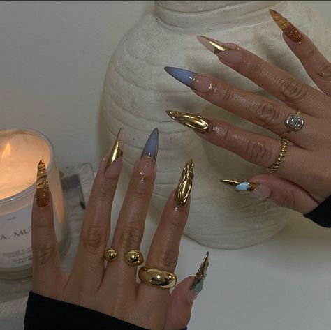 Fire Nails, Pretty Acrylic Nails, Chic Nails, Dope Nails, Chrome Nails, Nail Polishes, Best Acrylic Nails, Gold Nails, Long Acrylic Nails