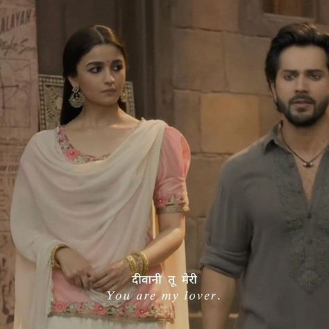 Kalank Song, Love Video Status, Jab We Met, Vintage Bollywood Aesthetic, Pretty Movie, Bollywood Love, Old Bollywood Songs, 90s Bollywood Aesthetic, Relaxing Songs