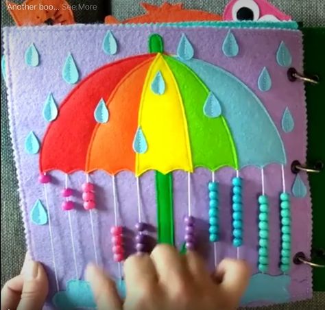 Quiet Book "Umbrella Page" Diy Quiet Books, Baby Quiet Book, Fidget Quilt, Quiet Book Patterns, Toddler Quiet Book, Quiet Activities, Felt Books, Diy Bebe, Felt Quiet Books