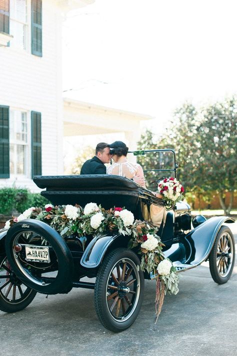 Vintage Cars Wedding, Cars Wedding, 1920 Wedding, Roaring 20s Wedding, 1920s Wedding Theme, 1920's Wedding, Wedding Transport, 20s Wedding, Gatsby Wedding Theme