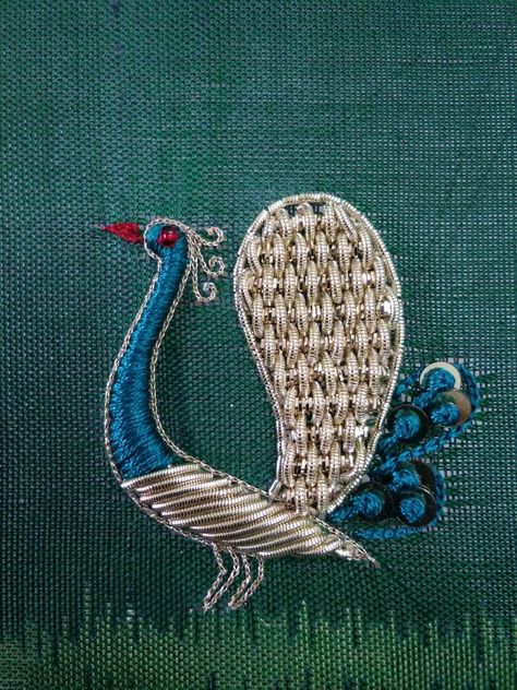 Peacock Embroidery Designs, Peacock Embroidery, Gold Work Embroidery, Birds Embroidery Designs, Zardozi Embroidery, Hand Beaded Embroidery, Simple Embroidery Designs, Bead Embroidery Patterns, Embroidery Works