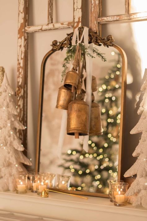 Christmas Magic With Twinkly Lights - Handmade Farmhouse Diy Magical Christmas Decorations, Christmas Aesthetic Farmhouse, Diy Christmas Decorations Vintage, Anthro Mirror Christmas, Table Top Christmas Decor Ideas, Winter Holiday Decor, French Farmhouse Christmas Decor, Christmas Magic Aesthetic, Brass Christmas Decor