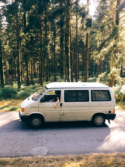 Van life: a van trip in France - FAQ - Trendy Mood Check more at My profile Van Road Trip, Magazine Lifestyle, Van Volkswagen, Indian Road, Fantasy High, Van Home, Bad Kids, Dimension 20, Jo Malone