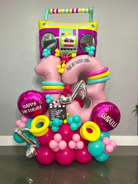 Music themed balloon bouquet Music Birthday, Birthday Themes, Number Balloons, Music Themed, Balloon Art, Balloon Bouquet, Morning Glory, Lets Celebrate, Birthday Balloons