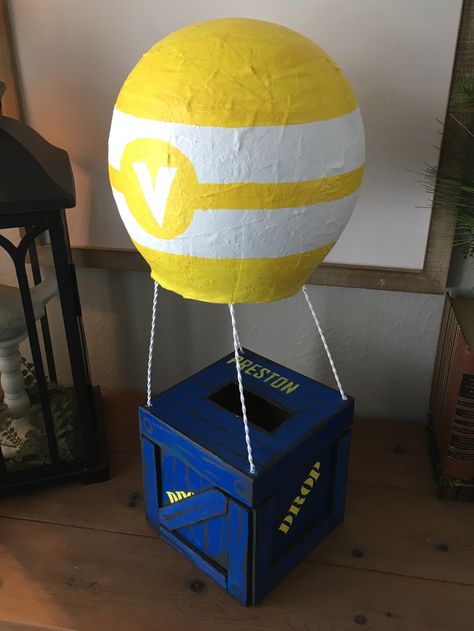 Fortnite Supply Drop Valentine Box. Fortnite Drop Box Diy, Valentines Box Ideas Fornite, Fortnite Valentine Box Ideas, Switch Valentines Boxes, Video Game Valentines Boxes, Fortnite Valentines Boxes For Boys, Fortnite Crafts, Fortnite Valentines, Fortnite Bedroom