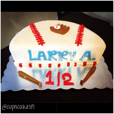 Baseball Half Birthday Cake, Half Birthday Cake Baseball, Half Birthday Baseball Theme, Half Baseball Cake, Half Birthday Baby Boy, Baseball Cakes, 6 Month Baby Picture Ideas Boy, 2nd Birthday Pictures, Half Birthday Baby