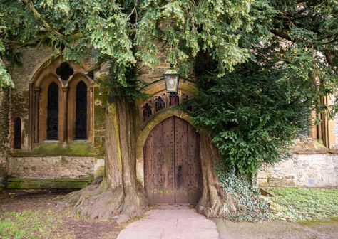 A Guide to Stow-on-the-Wold in the Cotswolds - Life Well Wandered Doors Of Durin, Ancient Yew Tree, Gloucestershire England, Stow On The Wold, Church Door, Cotswold Villages, West Gate, Cast Iron Door, Day Trips From London