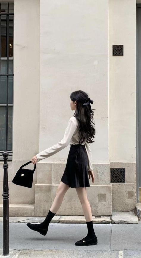 outfit ideas Winter Fashion Outfits Asian, How To Style Mini Dress, Sheer Knee High Socks Outfit, Summer Fashion Old Money, K Drama Outfits, Makeup Looks Asian, Makeup Looks Korean, Make Up Korean, Work Skirt Outfit