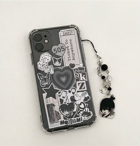 Phone Cases Aesthetic Anime, Aesthetic Phone Case Pictures, Aesthetic Case Ideas, Skz Phone Case Aesthetic, Megumi Phone Case, Aesthetic Phonecase Ideas, Clear Case Ideas With Pictures, Phone Case Clear Ideas, Acubi Phone Cases