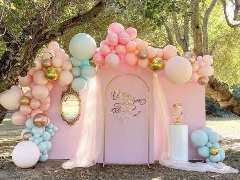 Elegant Disney Princess | CatchMyParty.com Elegant Princess Party, Disney Princess Theme Birthday Party, Disney Princess Theme Party, Princess Backdrops, Princess Birthday Party Ideas, Princess Birthday Decorations, Princess Balloons, Princess Birthday Party Decorations, Disney Princess Birthday Party