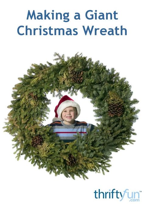 Giant Christmas Wreath, Giant Wreath, Giants Wreath, Christmas Reef, Merry And Bright Svg, Dollhouse Miniatures Diy, Christmas Wreaths To Make, Large Wreath, Miniature Diy