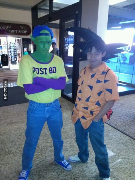 Piccolo and Goku from Dragon Ball Z. Curated by Suburban Fandom, NYC Tri-State Fan Events: http://yonkersfun.com/category/fandom/ Dbz Cosplay, It Pics, Future Trunks, Epic Cosplay, I Wish I Was, Bored At Work, Amazing Cosplay, Nailed It, Nerd Geek