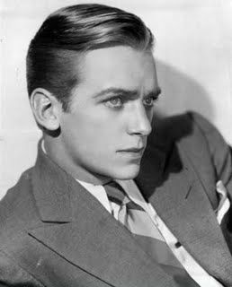 Douglas Fairbanks Looking Sharp in Classic Men's Fashion of the 1920s    Read more: http://www.1920s-fashion-and-music.com/1920s-mens-fashion.html#ixzz1y5ndC69V  1920s Fashion and Music 1920s Mens Hair, Mode Teenager, 1920s Mens Fashion, 1920s Men, A Man In A Suit, 1920s Hair, Douglas Fairbanks, Man In A Suit, Mens Fashion Smart