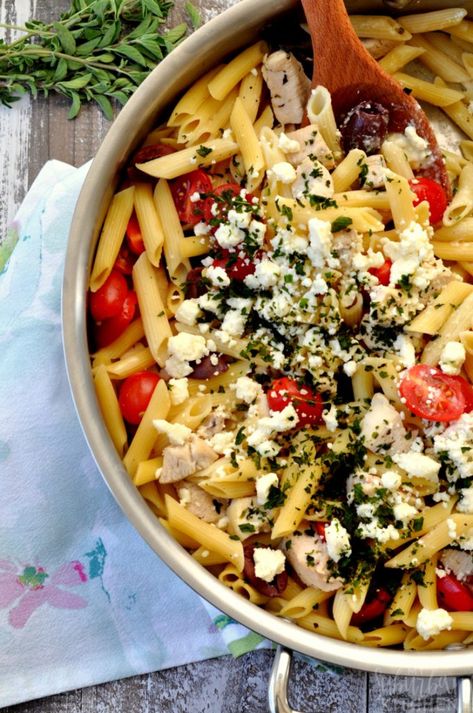 Dinner is ready in 30 minutes when you serve this amazing one pot Greek chicken pasta. You won't even have much clean up either so you can enjoy it. Pasta With Greek Yogurt, Mediterranean Chicken Pasta, Penne Pasta Recipe, Greek Chicken Pasta, Chicken Penne Pasta, Suburban Kitchen, Penne Pasta Recipes, Chicken Pasta Dishes, Chicken Penne