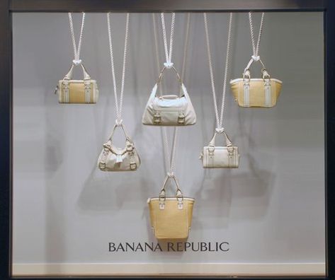 #visual #merchandising #window #display Display Visual Merchandising, Handbag Display, Window Display Retail, Store Design Boutique, Visual Merchandising Displays, Store Window Displays, Window Display Design, What Is Fashion, Fashion Merchandising