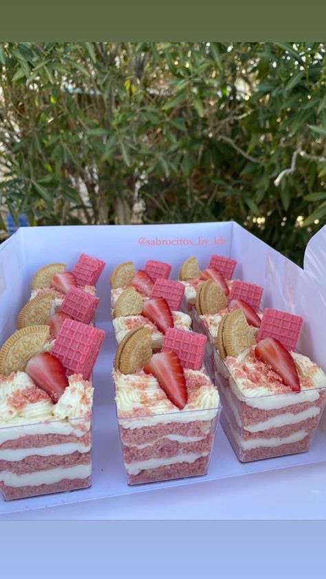 Sweet Baby Shower Ideas, Strawberry Shortcake Cheesecake, Strawberry Shortcake Birthday, Sweet Sixteen Birthday Party Ideas, Cheesecake Cups, Strawberry Shortcake Party, Baby Shower Theme Decorations, Strawberry Baby, Shower Desserts