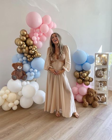 Baby Shower Dresss, Gender Neutral Maternity Dress, Short Baby Shower Dress, Dresses For Gender Reveal Party, Elegant Baby Shower Dress, Gender Reveal Dresses For Mom Winter, Neutral Gender Reveal Outfit For Mom, Mom To Be Outfit Ideas, Gender Reveal Outfit Ideas For Mom