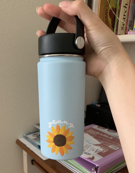 Painted Hydroflask, Hydro Painting, Flask Art, Big Paintings, Water Bottle Art, Hydro Flask Bottle, Secret Book, Cute Water Bottles, Painting Quotes