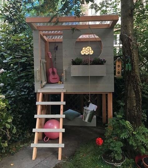 My Favorite Ideas + Inspirations for Kid's Outdoor Summer Play Areas — Gathered Living Outdoor Kids Play Area, Tree House Diy, Backyard Playhouse, Build A Playhouse, Outdoor Play Areas, Tree House Kids, Summer Play, Kids Outdoor Play, Play Areas