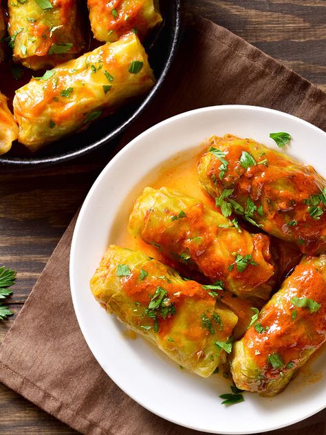 Fantasy Restaurant, Polish Cabbage, Polish Stuffed Cabbage, Polish Dishes, Macro Food, Polish Foods, Magazine Content, Stuffed Cabbage Rolls, Cabbage Rolls Recipe