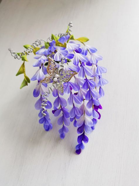 Fabric Wisteria Flowers, Month Of May Flower, Raiden Makoto, Wisteria Accessories, Asian Hair Accessories, Asian Hair Ornaments, May Flower, Wisteria Flowers, Tsumami Kanzashi