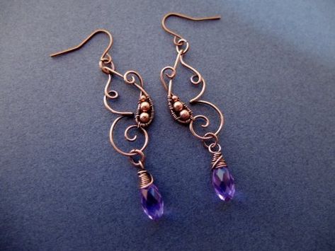 Elizabeth Schultz's Butterfly Swirly Wire Earrings | Contemporary Wire Jewelry Weaving Wire, Jewelry Making Patterns, Wire Wrapping Jewelry, Twist Jewelry, Earring Styles, Wrapping Jewelry, Wire Wrapped Jewelry Diy, Wire Jewelry Making, Woven Ring