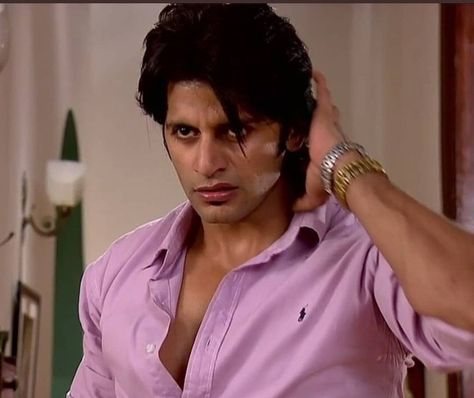 Karanvir Bohra, Crush Cake, 90s Bollywood Aesthetic, Sriti Jha, My Birthday Cake, Bollywood Aesthetic, Surbhi Jyoti, 90s Bollywood, Mr Perfect