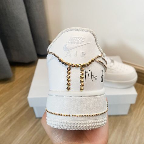 sneakers, bridesneakers, bridalshoes, bride, weddinggifts, brideshoes, womens custom shoes, custom sneakers, custom shoes, handpainted sneakers, gift for her, custom af1, pearl sneakers Pearl Sneakers, Custom Af1, Wedding Sneakers, Air Force 1 Custom, Nike Sneaker, Shoes Custom, Womens Wedding Shoes, Gift For Daughter, Bridal Shower Gift