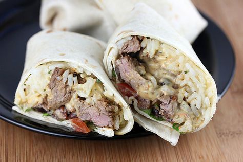 Qdoba Steak Recipe, Skirt Steak Fajitas, Steak Burrito, Skirt Steak Marinade, Skirt Steak Recipes, Steak Marinade Recipes, Delicious Steak, Mexican Grill, Grill Restaurant