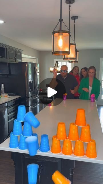 Evan Era on Instagram: "Cups VS Balls Challenge 😱" Outdoor Activities For Seniors, Cup Games For Parties, Red Solo Cup Games, Solo Cup Games, Games For Big Groups, Cup Challenge, Senior Games, New Year's Games, Reunion Games