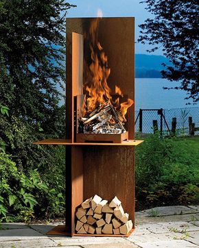 love this simple design outdoor fireplace Fire Pit Designs, Wood Burning Fires, Fire Features, Backyard Fire, Fire Pit Backyard, Patio Decorating, Outdoor Fire, Outdoor Fireplace, Outdoor Fire Pit