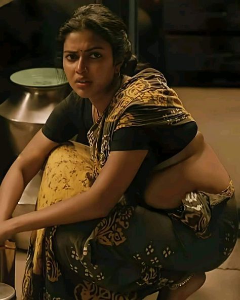 American Indian Girl, Indian Natural Beauty, Amala Paul, Samantha Photos, Indian Film, Film Actress, Actress Pics, Indian Actress Hot Pics, In Kitchen