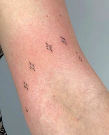 Stick Tattoo, Stick Poke Tattoo, Tattoos Infinity, Stick N Poke, Handpoke Tattoo, Hand Poked Tattoo, Tattoos Skull, Poke Tattoo, Stick And Poke