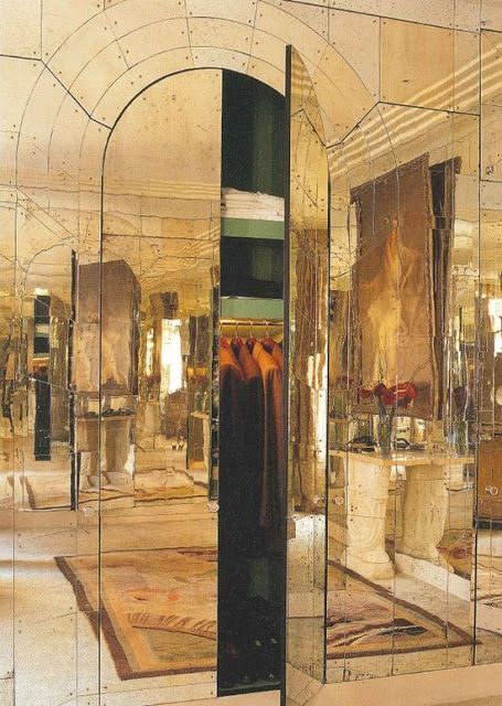 Mirrored Walls, Architecture Antique, Architecture Restaurant, Mirror Room, Mirrored Wall, Hidden Door, Mirror Interior, A Mirror, Antique Mirror