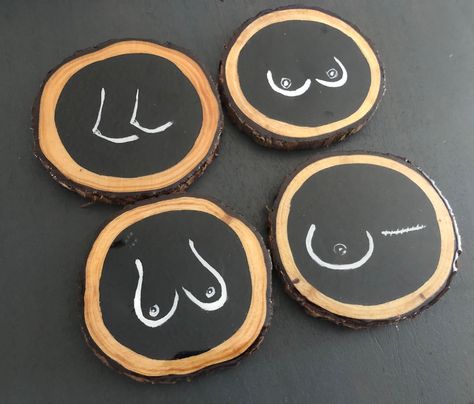 Circle Coaster Painting Ideas, Cute Coaster Painting Ideas, Coster Painting Diy, Feminist Artwork, Hand Painted Coasters, Wood Paintings, Paint Inspo, Minimalistic Art, Cute Coasters